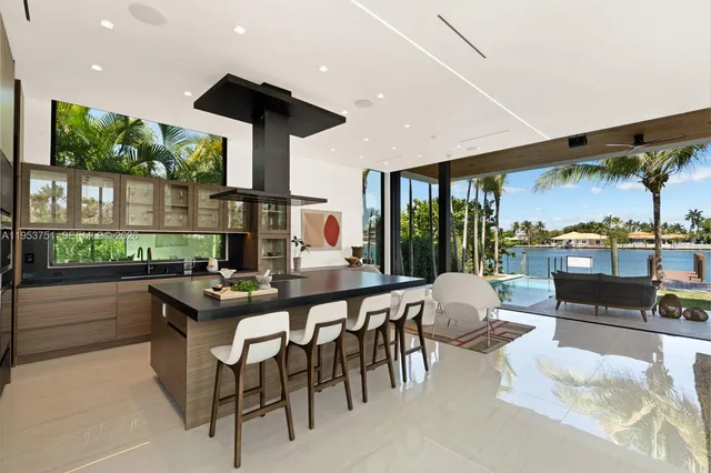 $39,000 | 701 86th Street, Miami Beach, FL 33141