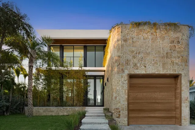 $39,000 | 701 86th Street, Miami Beach, FL 33141