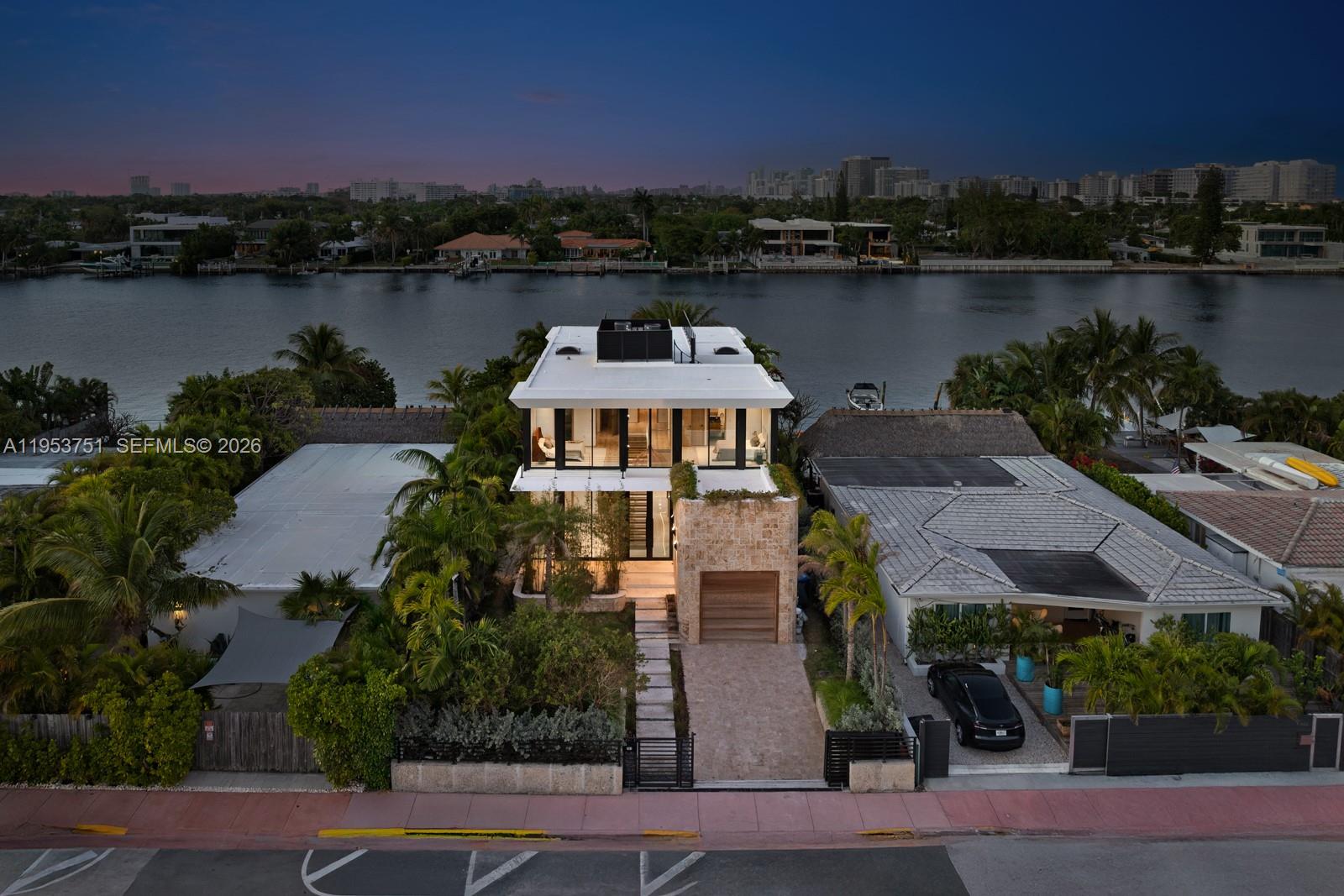 701 86th Street Miami Beach, FL 33141 - Photo 39 of 40