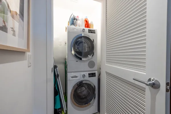 $7,200 | 75 Park Lane South, Unit 3507, Jersey City, NJ 07310