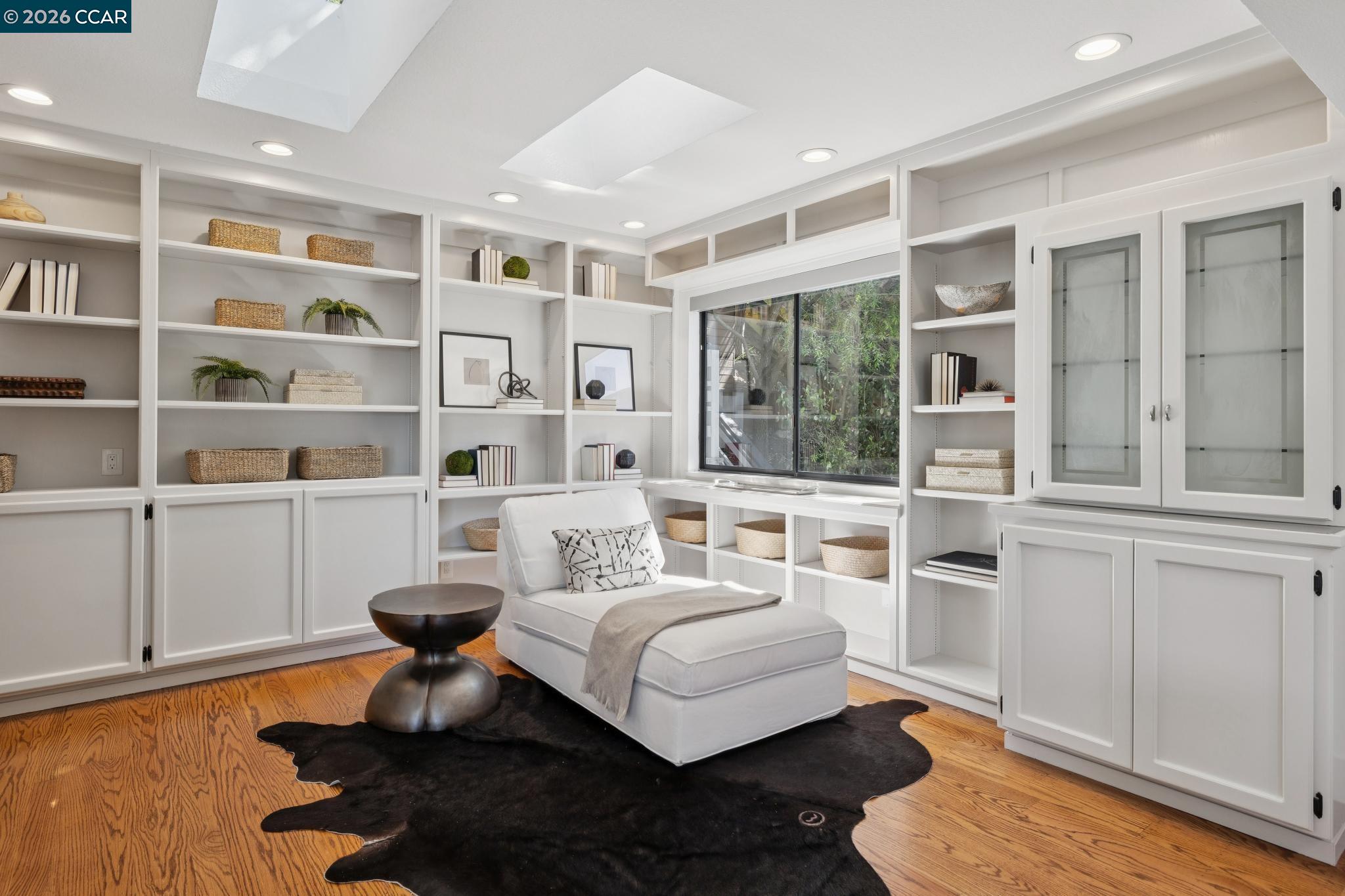 1227 Alvarado Road Berkeley, CA 94705 - Photo 15 of 49