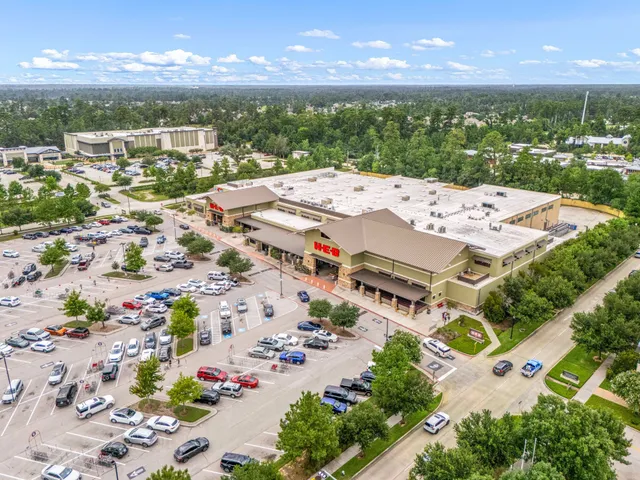 $1,360,000 | 178 Rockwell Park Boulevard, Spring, TX 77389