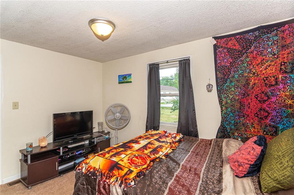 6009 Cooper Road Indianapolis, IN 46228 - Photo 16 of 27 Gallery Image 16