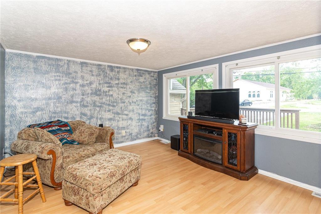6009 Cooper Road Indianapolis, IN 46228 - Photo 20 of 27 Gallery Image 20