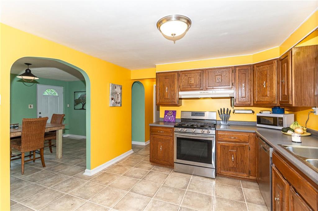 6009 Cooper Road Indianapolis, IN 46228 - Photo 4 of 27 Gallery Image 4