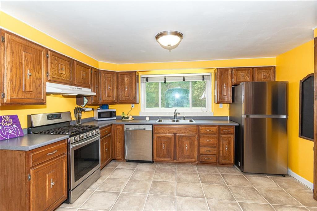 6009 Cooper Road Indianapolis, IN 46228 - Photo 6 of 27 Gallery Image 6