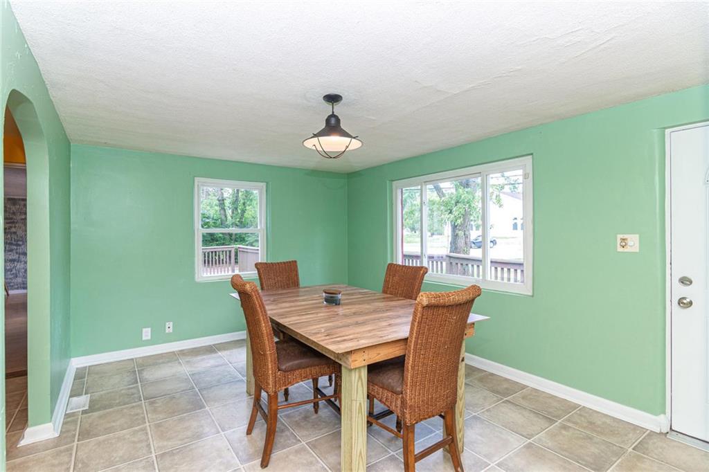 6009 Cooper Road Indianapolis, IN 46228 - Photo 9 of 27 Gallery Image 9