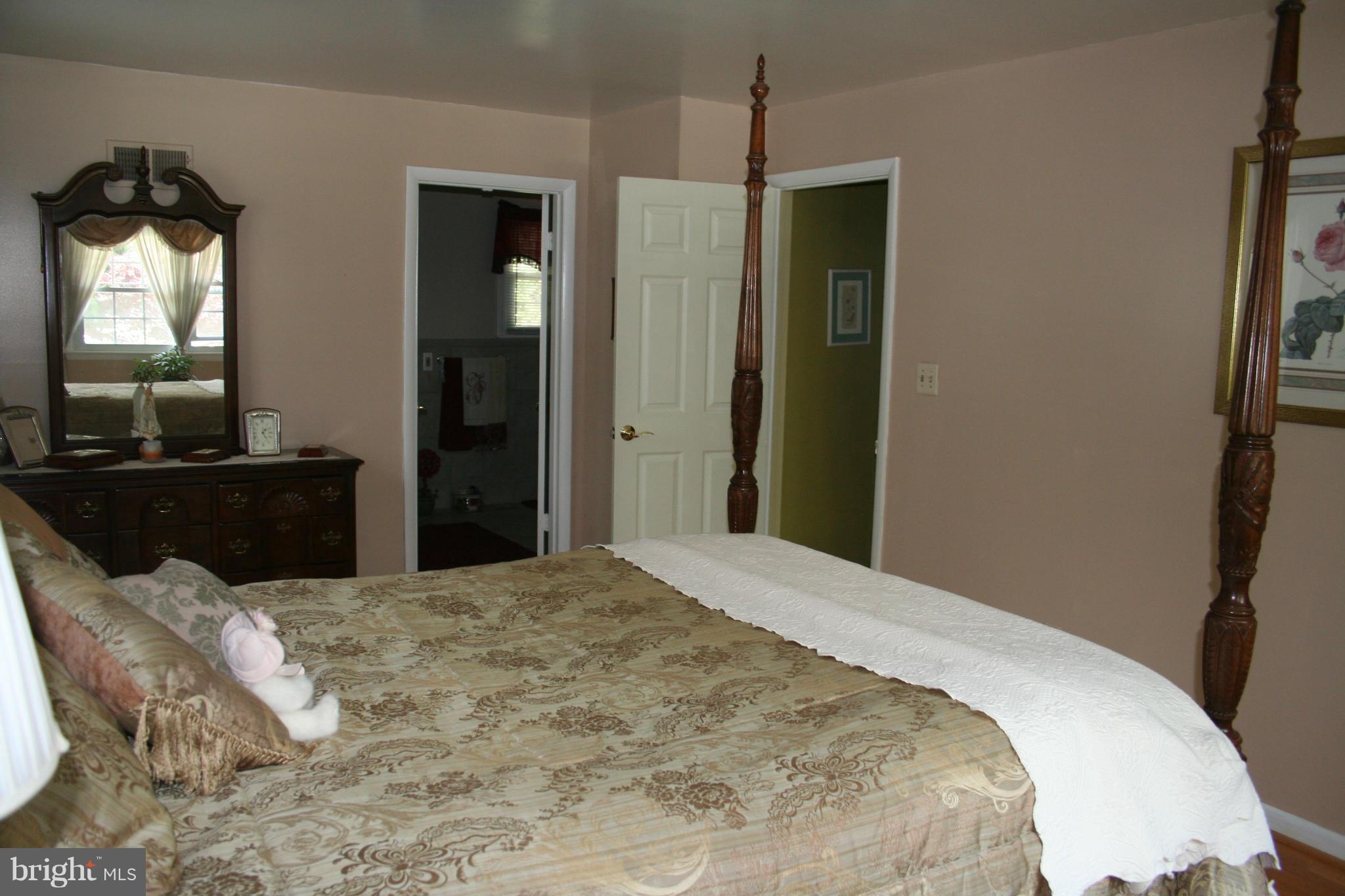13412 Tamarack Road Silver Spring, MD 20904 - Photo 11 of 30 Bedroom (Master)