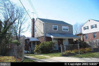 6951 Decatur Street Hyattsville, MD 20784 - Photo 1 of 6 Exterior (Front)
