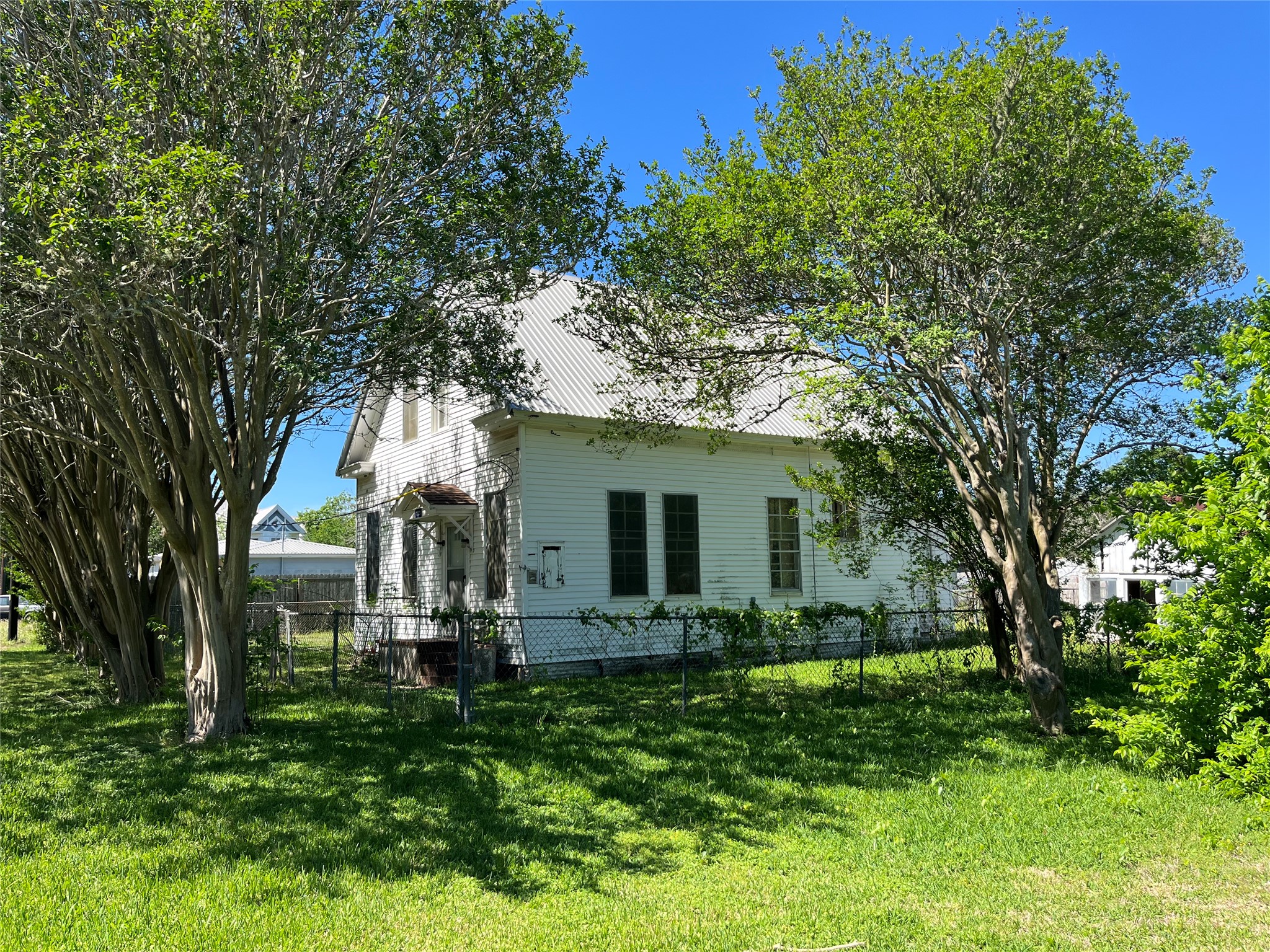 223 Walnut Street New Ulm, TX 78950 - Photo 1 of 19