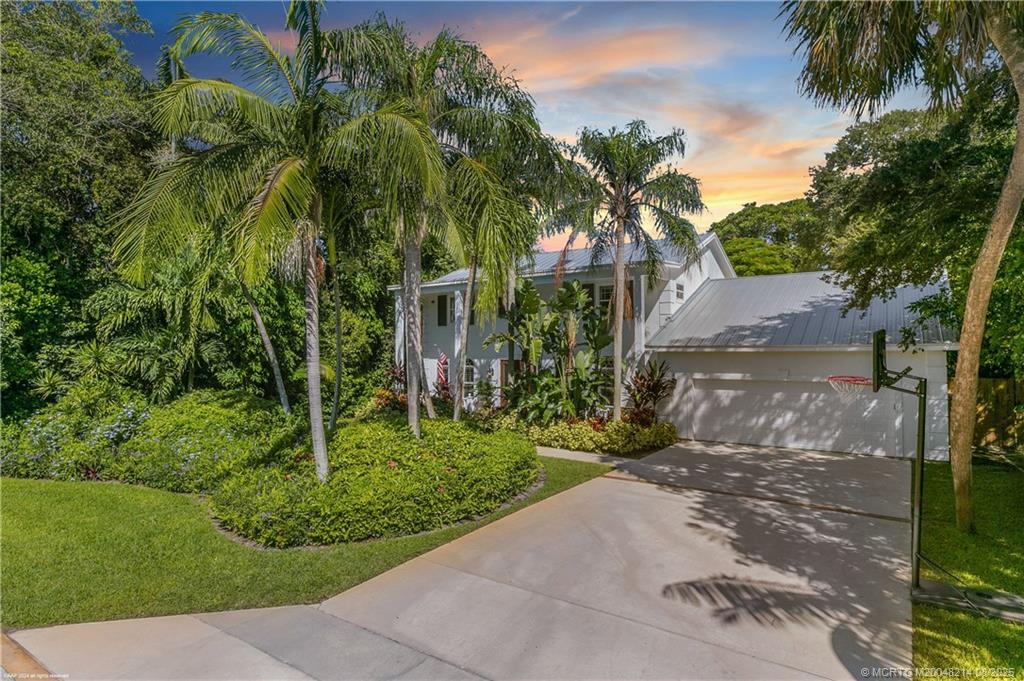 16 Ridgeview Road North Sewall's Point, FL 34996 - Photo 6 of 88