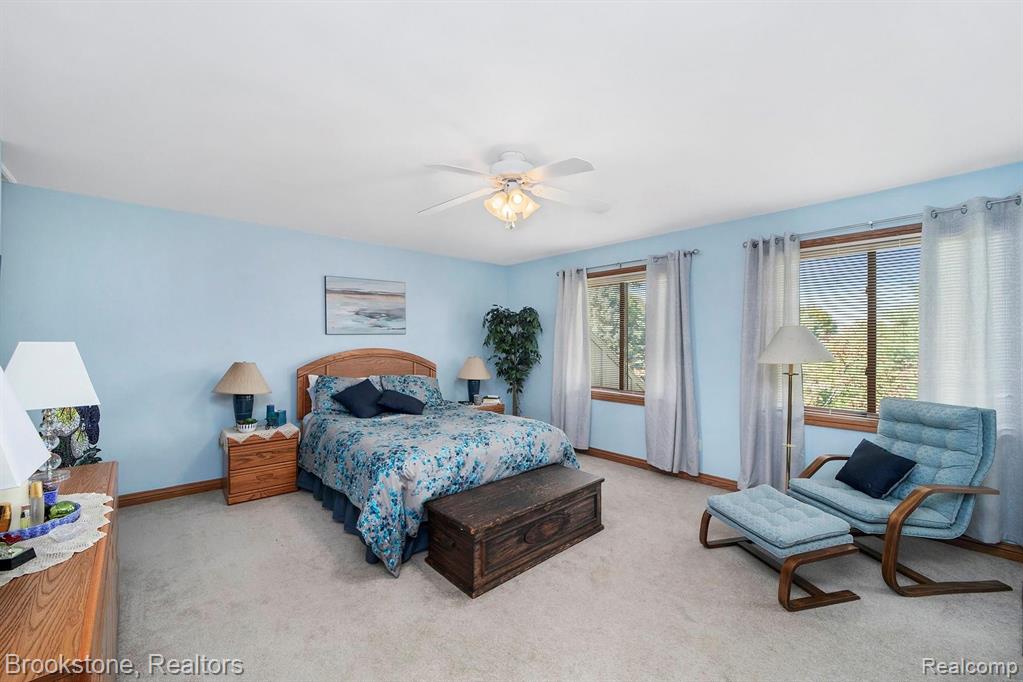 2285 Rochelle Park Drive, Unit 122 Rochester Hills, MI 48309 - Photo 23 of 32