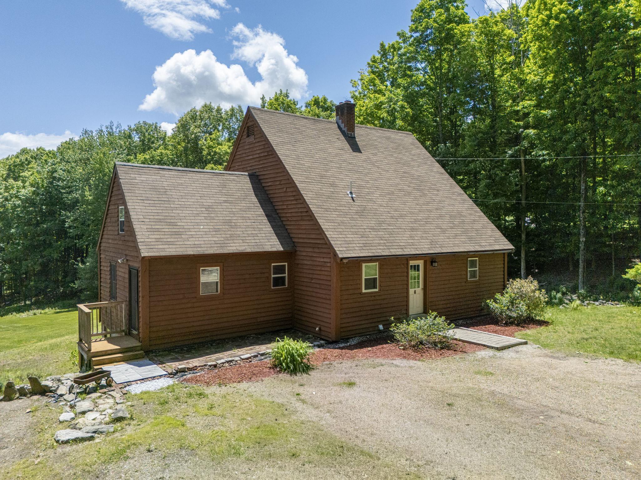 133 Hackett Hill Road Hooksett, NH 03106 - Photo 38 of 55