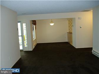 781 Risley Road, Unit A Monroe Township, NJ 08831 - Photo 3 of 12 Dining Room