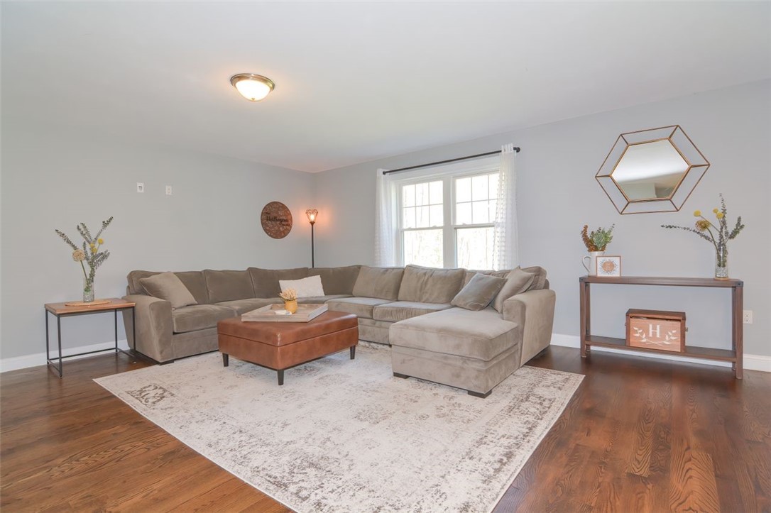 34 Hickory Road Cumberland, RI 02864 - Photo 8 of 30