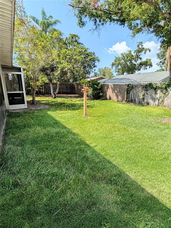2001 Groveland Road Palm Harbor, FL 34683 - Photo 16 of 17 Gallery Image 16