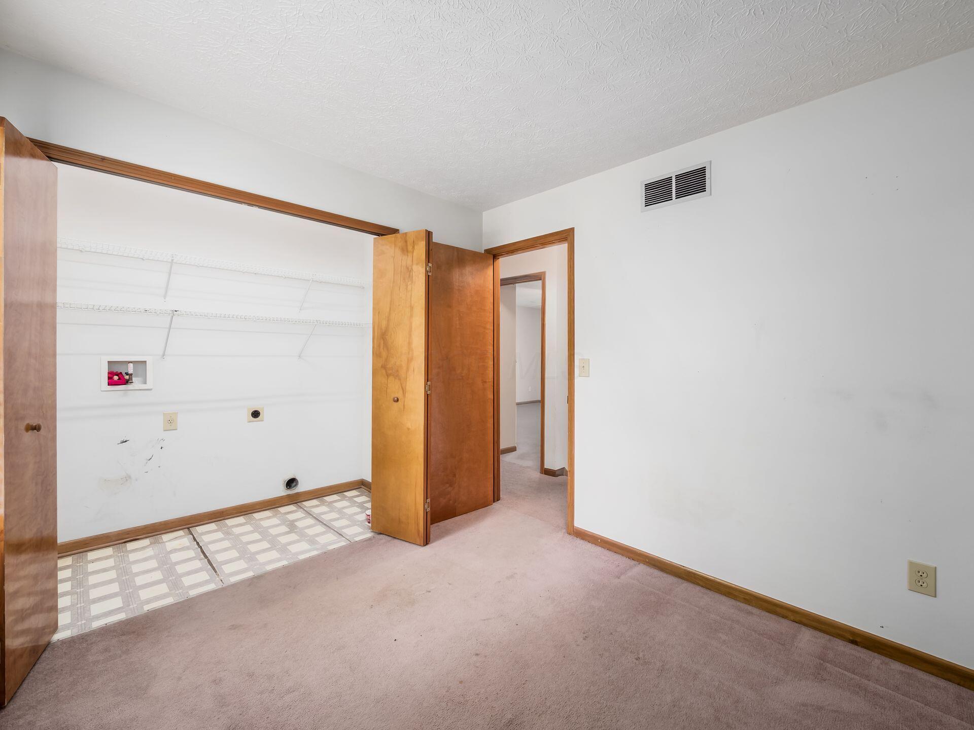 148 Cambridge Road Delaware, OH 43015 - Photo 39 of 58 034_2b9_C - 148 Cambridge 022