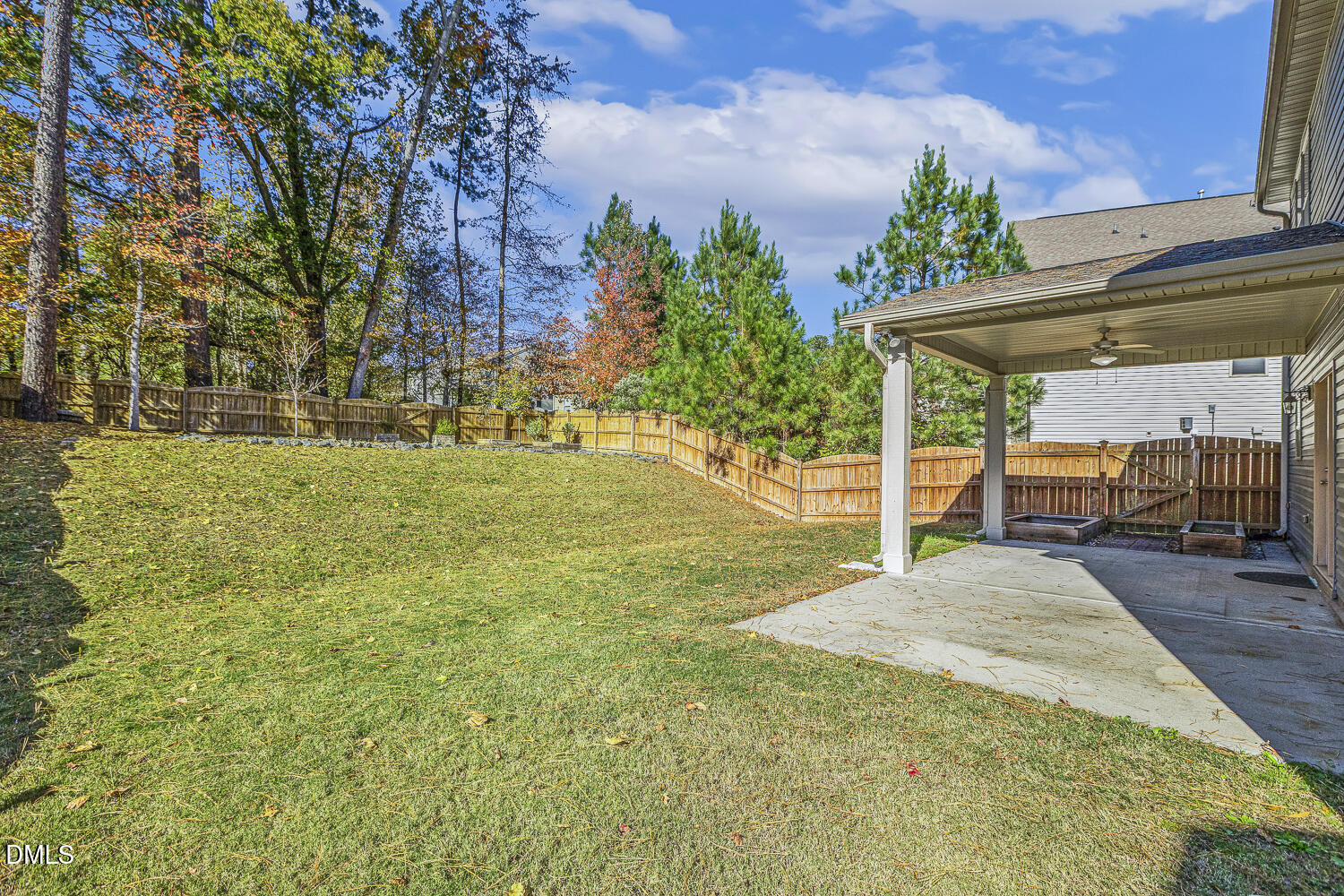 1008 Poplar Street Durham, NC 27703 - Photo 70 of 73 a view of a backyard
