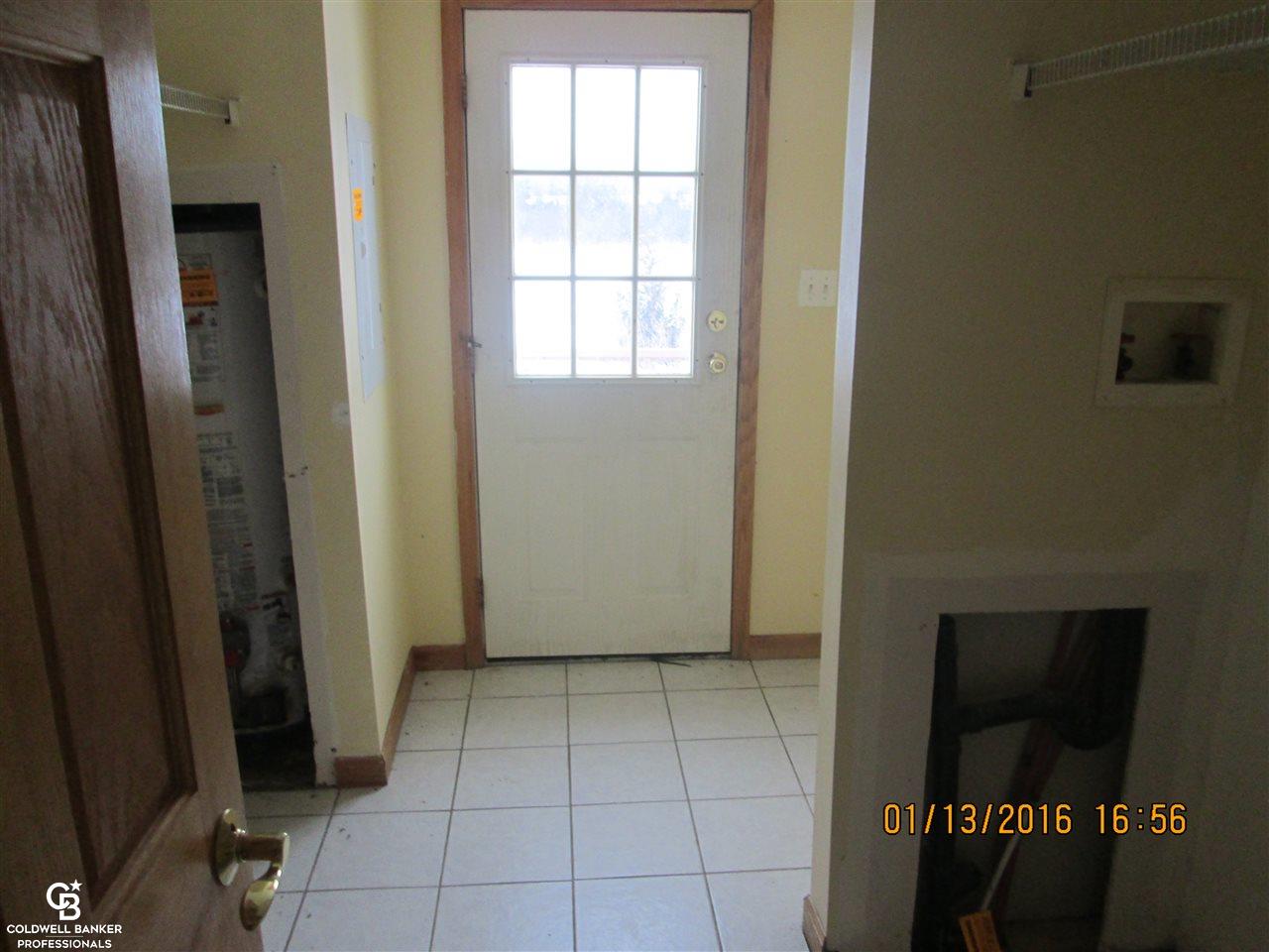 613 Memphis Ridge Road Memphis, MI 48041 - Photo 10 of 26