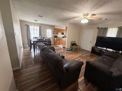 $130,000 | 1916-1918 North Harco Drive, Baton Rouge, LA 70815