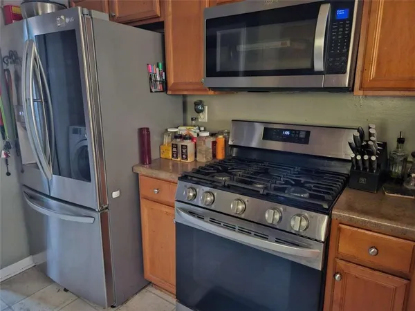 $305,000 | 105 Queensland Lane, Covington, GA 30016