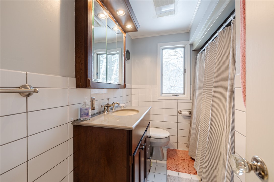 22 Ridgeview Drive Perinton, NY 14445 - Photo 21 of 28