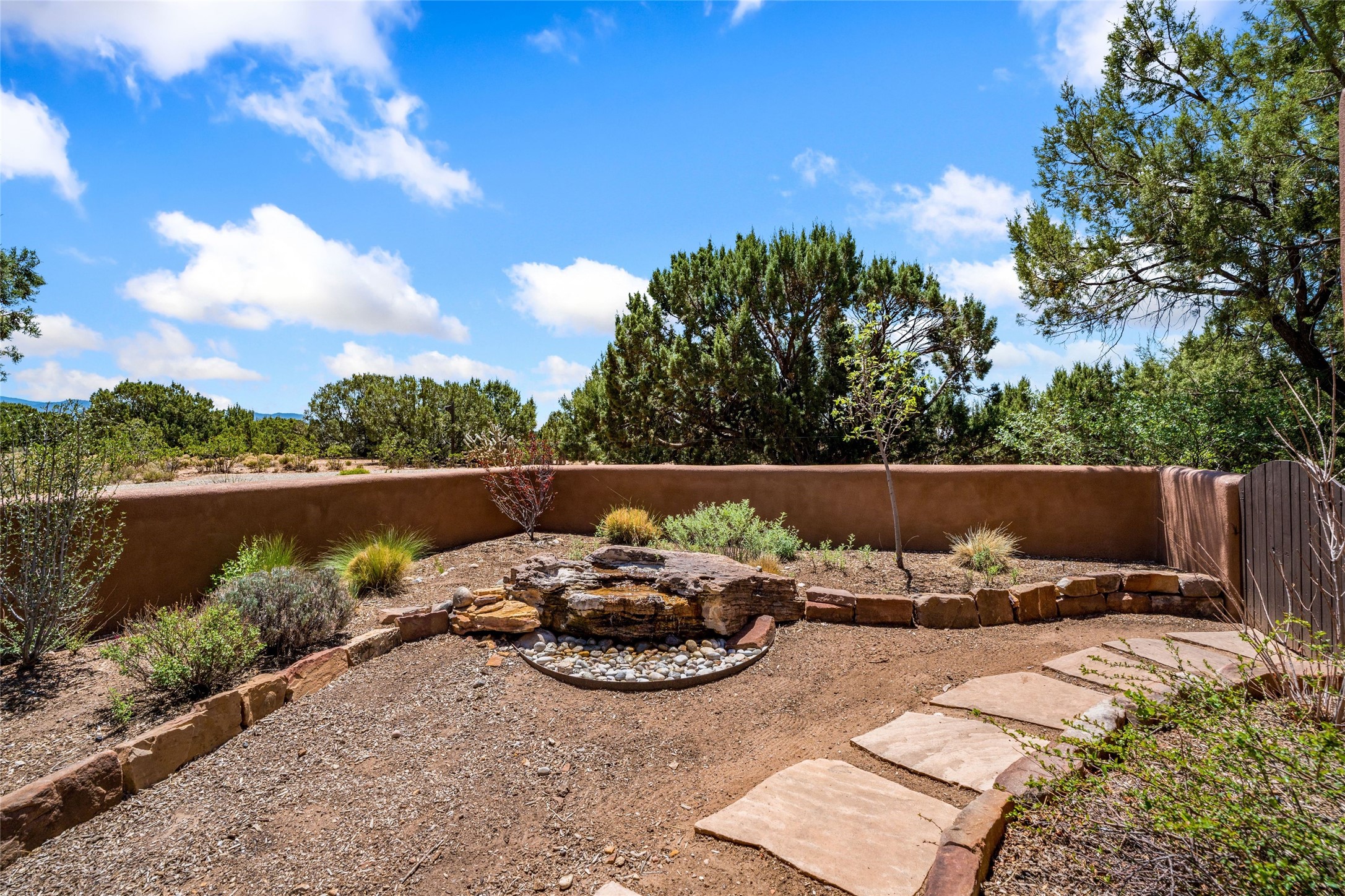 770 Coyote Ridge Road Santa Fe, NM 87507 - Photo 28 of 33