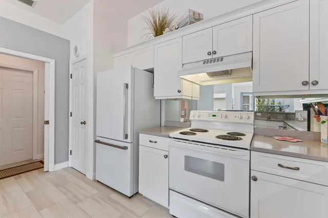 $319,900 | 512 Islamorada Boulevard, Punta Gorda, FL 33955