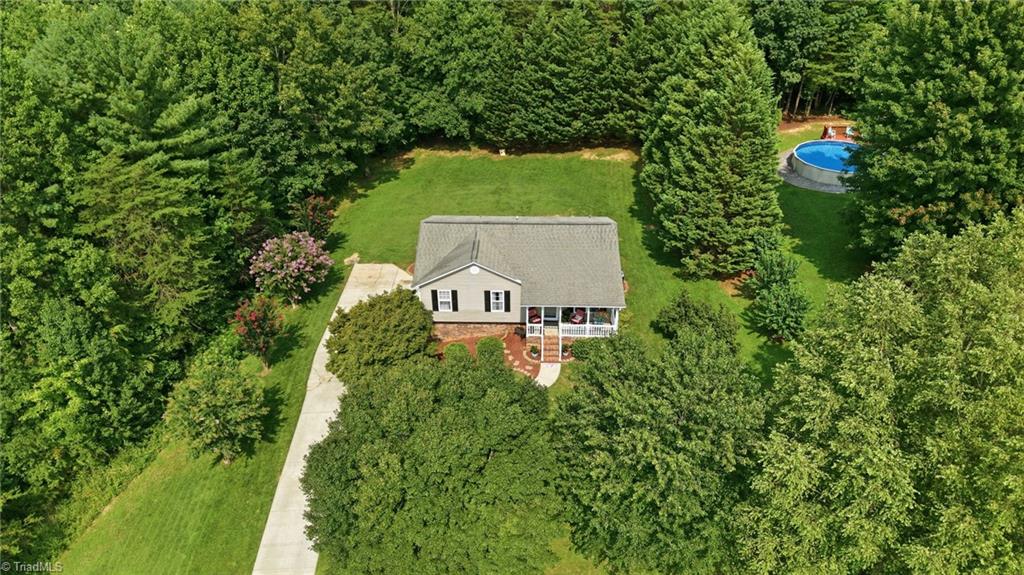 270 North Bridgewater Road Mount Airy, NC 27030 - Photo 32 of 35 Gallery Image 32