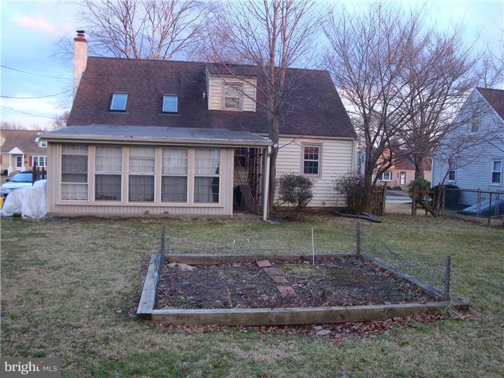 411 Abbott Road Hatboro, PA 19040 - Photo 19 of 25 Exterior Back