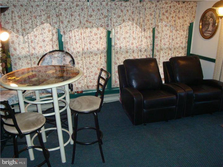 411 Abbott Road Hatboro, PA 19040 - Photo 10 of 25 Family Room