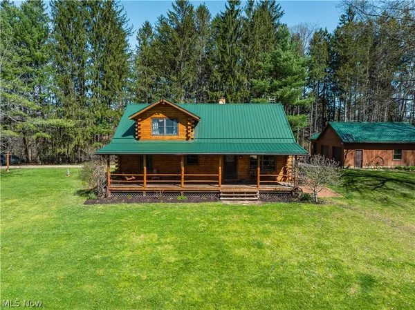 $1,025,000 | 31370 Cadiz-Dennison Road, Uhrichsville, OH 44683