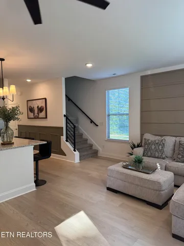 $359,000 | 8405 Whisper Lane, Powell, TN 37849