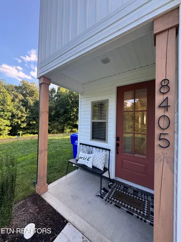 $359,000 | 8405 Whisper Lane, Powell, TN 37849