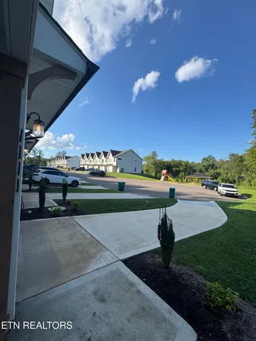 $359,000 | 8405 Whisper Lane, Powell, TN 37849