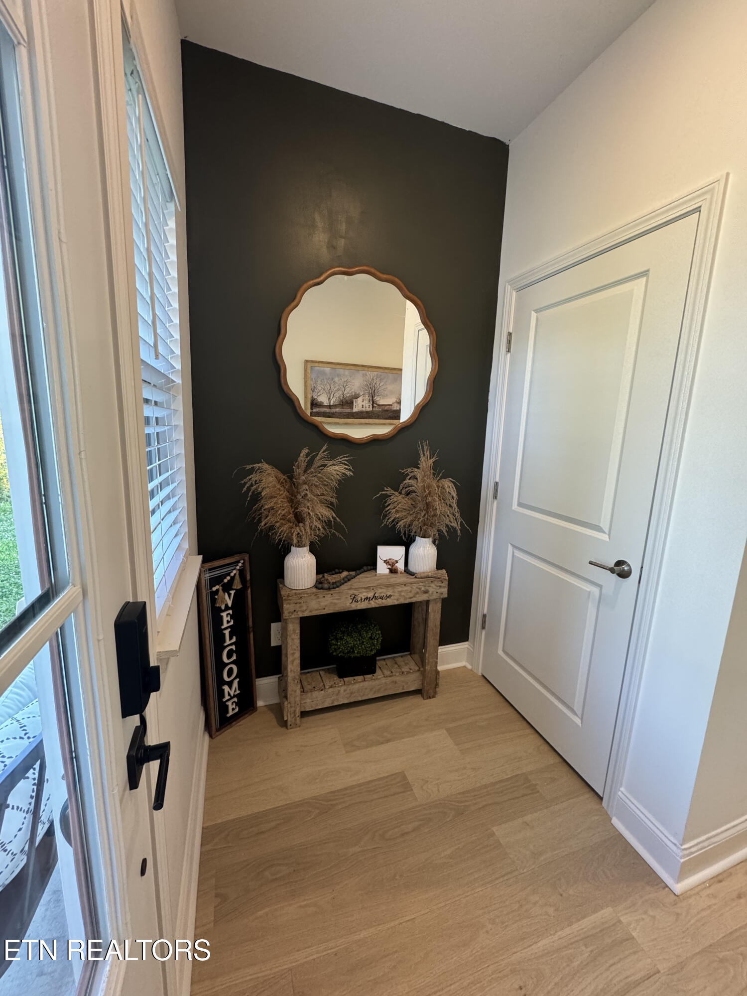 8405 Whisper Lane Powell, TN 37849 - Photo 9 of 36 House 9