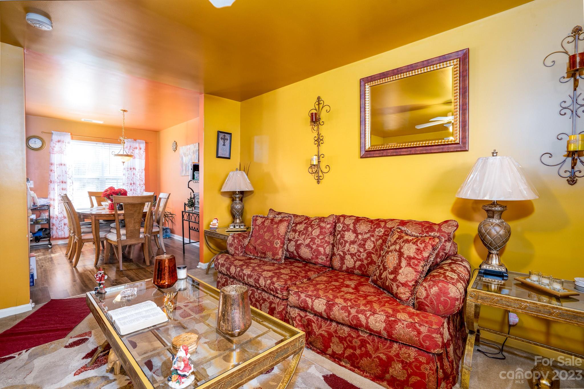 907 McDonald Road Charlotte, NC 28214 - Photo 7 of 28 a living room with furniture and a lamp