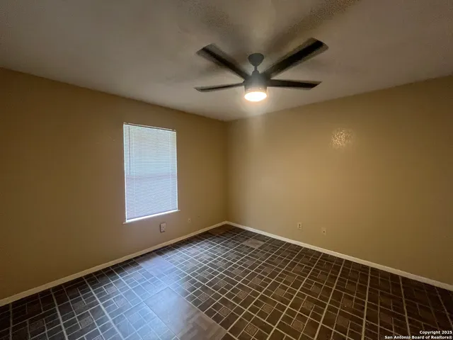 $1,195 | 2228 Buffalo Street, San Antonio, TX 78221