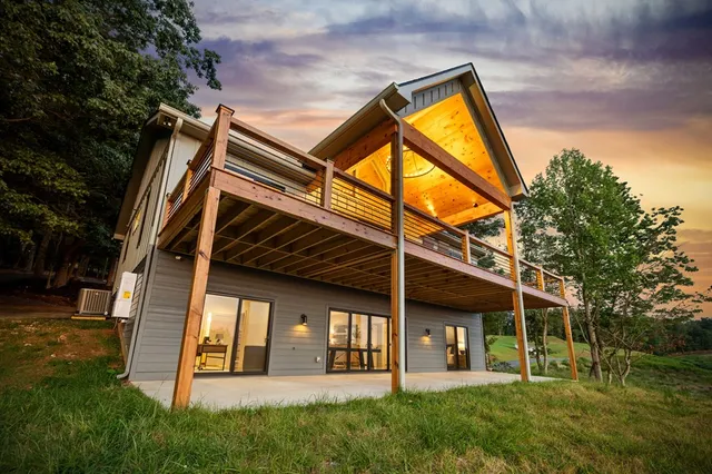 $1,275,000 | 261 Big Vly Drive, Blairsville, GA 30512