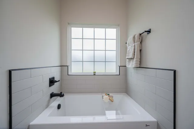 $424,500 | 10108 Whitehorn Lane, Bell Buckle, TN 37020