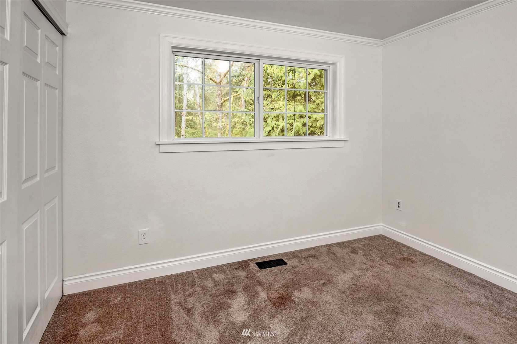 28207 Southeast Issaquah-Fall City Road Fall City, WA 98024 - Photo 16 of 40 Gallery Image 16
