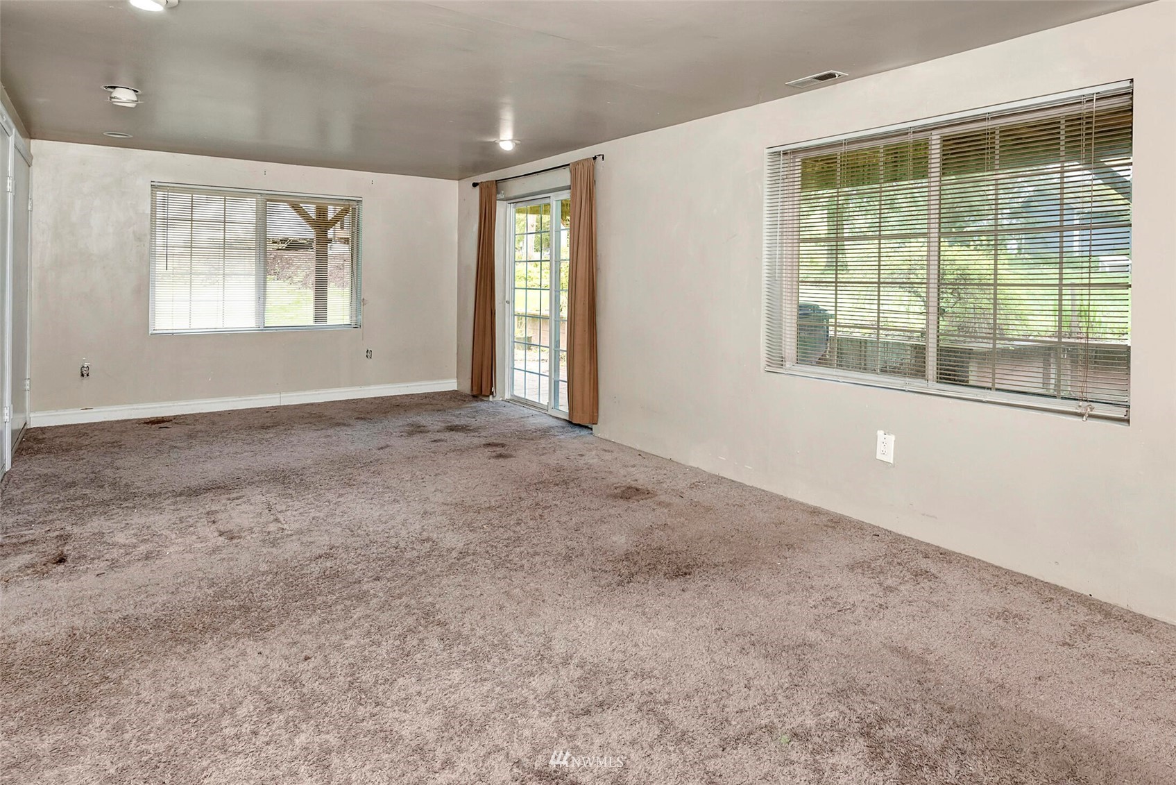 28207 Southeast Issaquah-Fall City Road Fall City, WA 98024 - Photo 24 of 40 Gallery Image 24