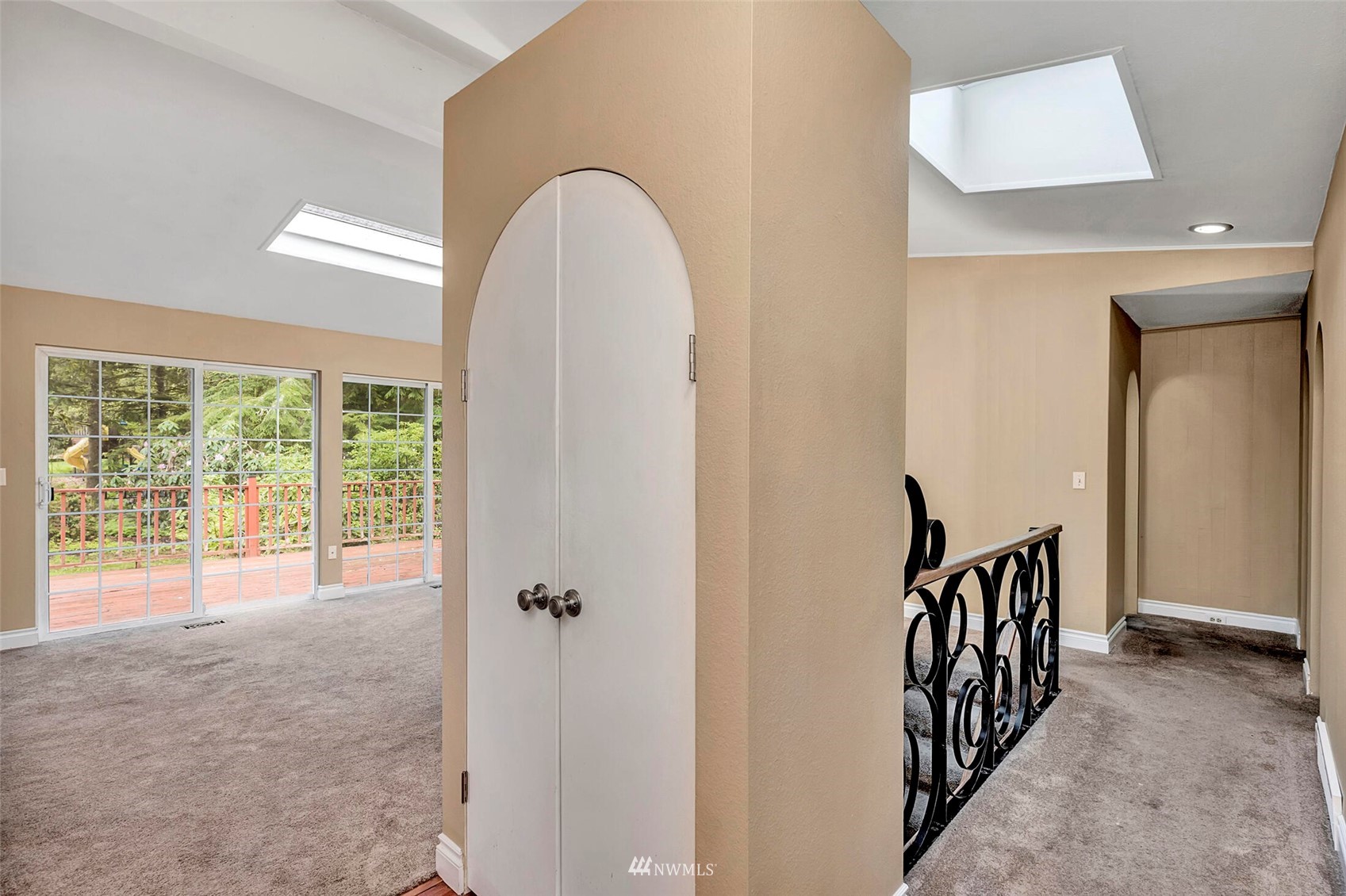 28207 Southeast Issaquah-Fall City Road Fall City, WA 98024 - Photo 3 of 40 Gallery Image 3
