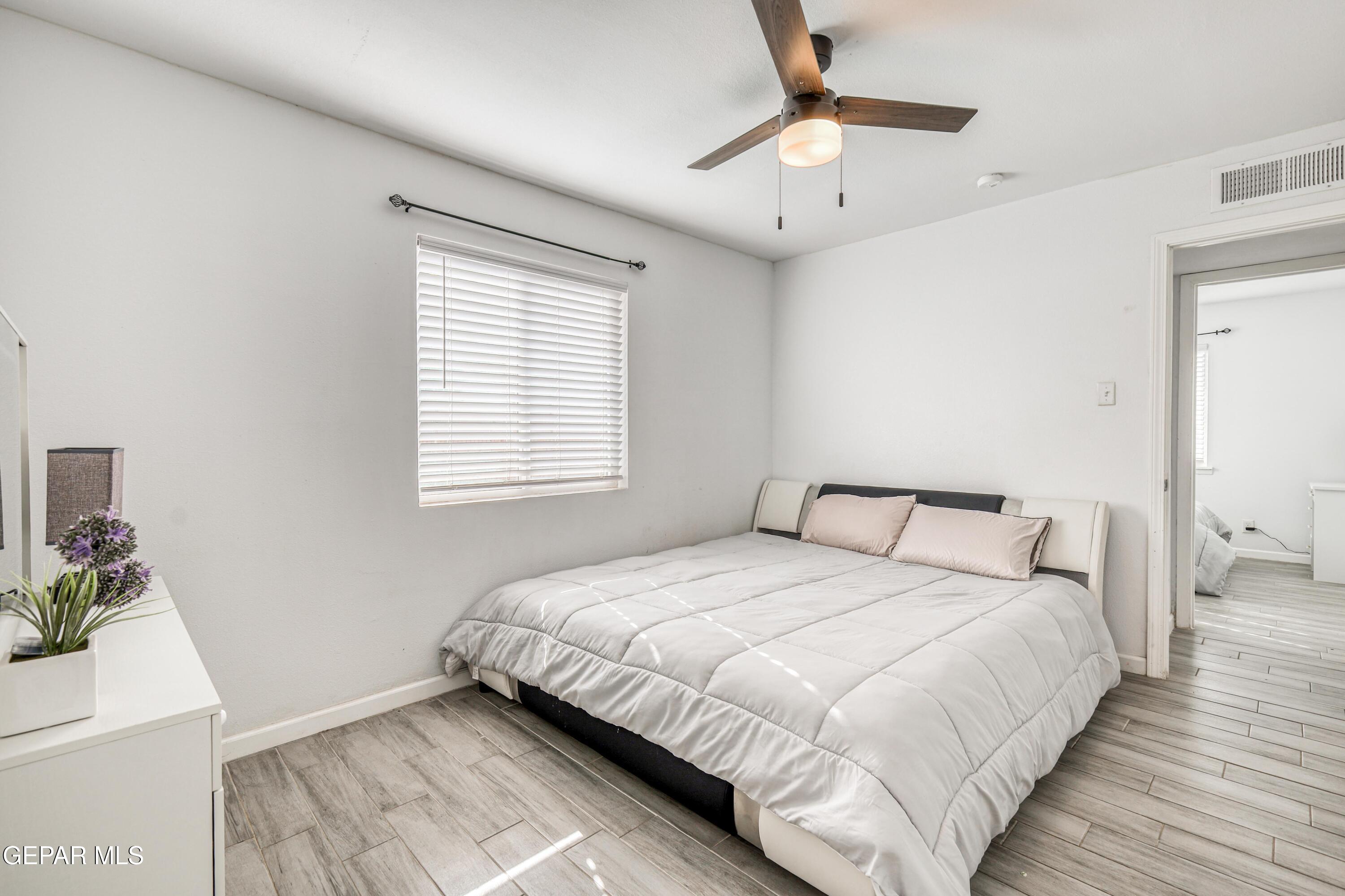 232 East Borderland Road El Paso, TX 79932 - Photo 22 of 32 IMG_5174_HDR