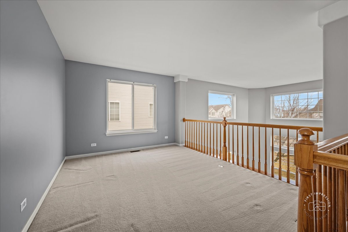 1635 Rosehall Lane Elgin, IL 60123 - Photo 15 of 29