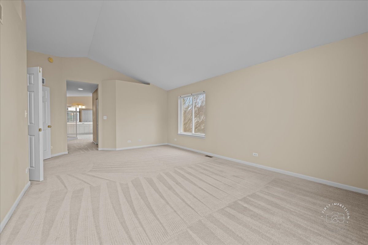 1635 Rosehall Lane Elgin, IL 60123 - Photo 18 of 29