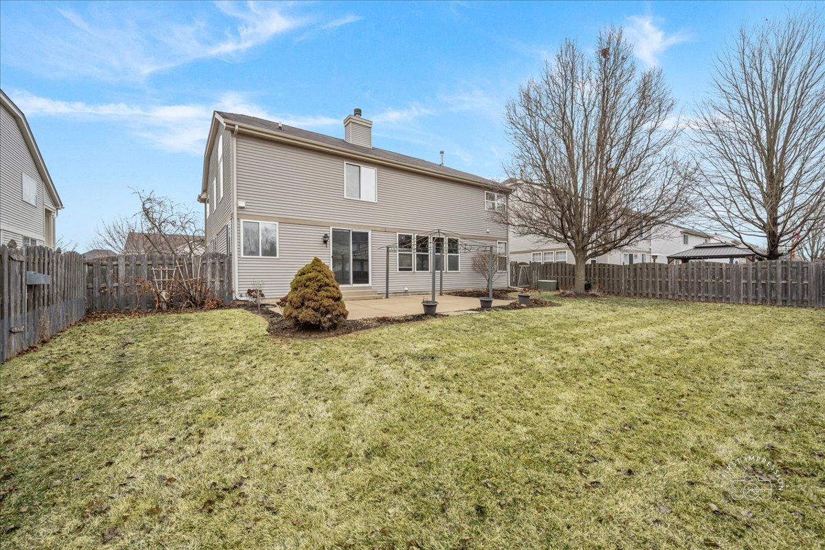 1635 Rosehall Lane Elgin, IL 60123 - Photo 26 of 29