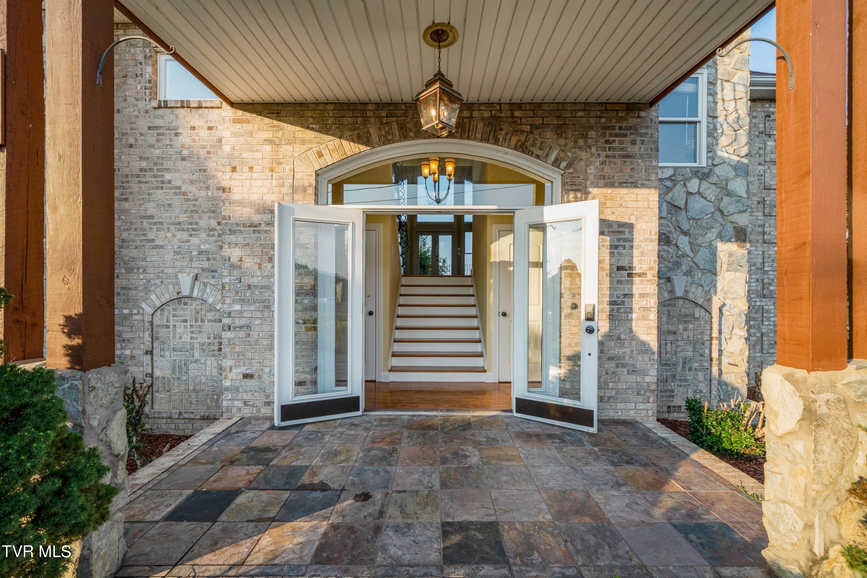 3613 Crest Road Kingsport, TN 37664 - Photo 18 of 58 3613 Crest Rd (19 of 61)