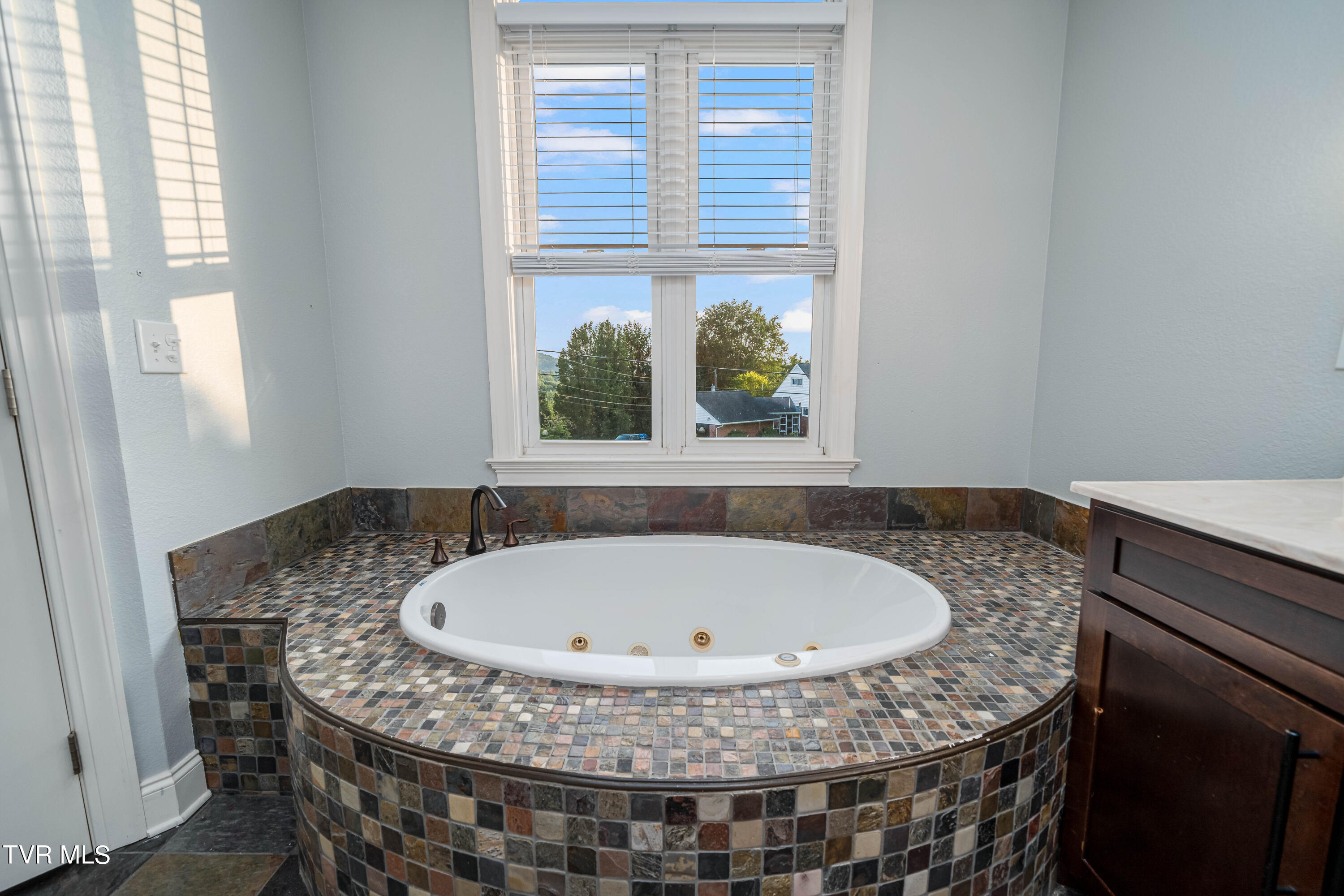 3613 Crest Road Kingsport, TN 37664 - Photo 44 of 58 3613 Crest Rd (46 of 61)