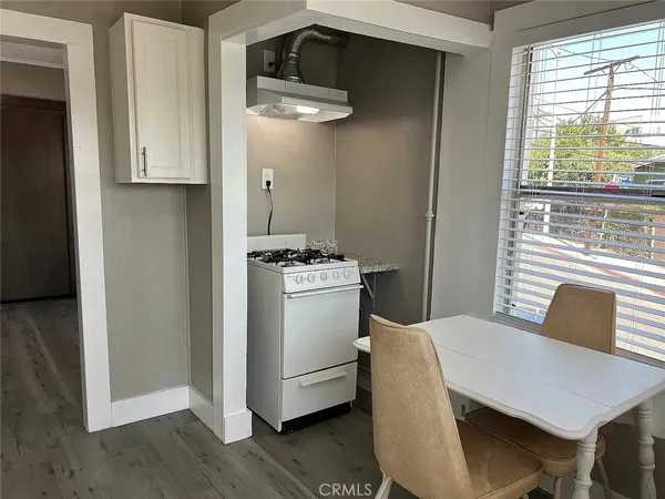 $1,475 | 282 Belmont Avenue, Los Angeles, CA 90026